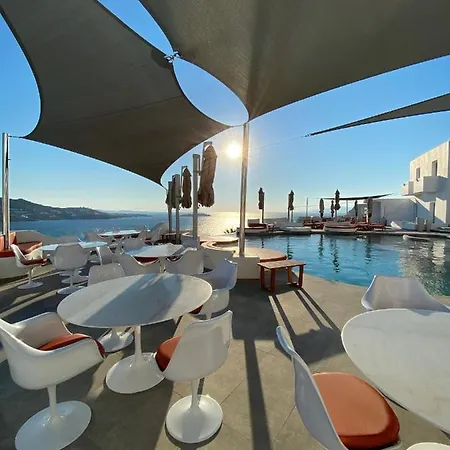 Absolute Mykonos & 5*